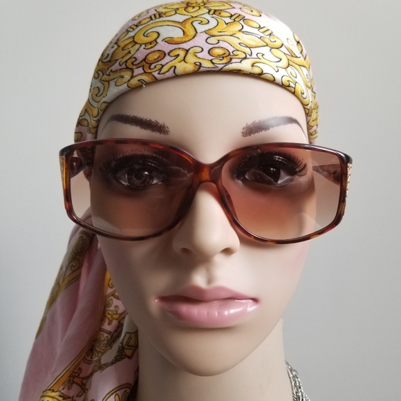 CHRISTIAN DIOR VINTAGE SUNGLASSES - Picture 2 of 7